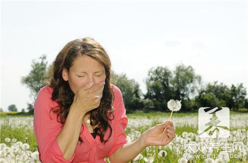 花粉过敏鼻炎  