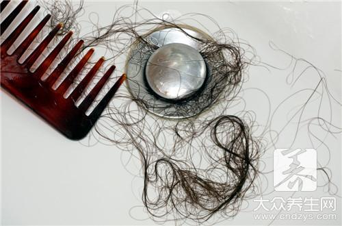 白醋洗头可以预防脱发吗？头发稀少的你要注意